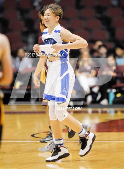 Thumbnail 1 in Salpointe Catholic vs. Shadow Mountain (AIA Dvision 4A Final) photogallery.