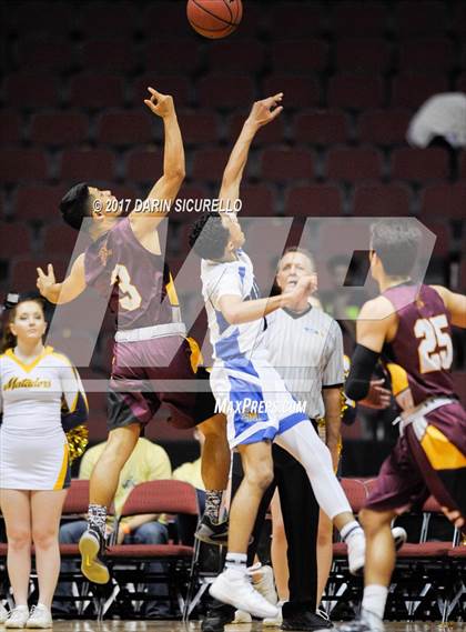 Thumbnail 3 in Salpointe Catholic vs. Shadow Mountain (AIA Dvision 4A Final) photogallery.