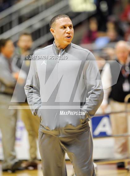 Thumbnail 2 in Salpointe Catholic vs. Shadow Mountain (AIA Dvision 4A Final) photogallery.