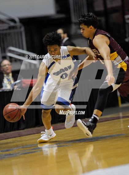 Thumbnail 3 in Salpointe Catholic vs. Shadow Mountain (AIA Dvision 4A Final) photogallery.
