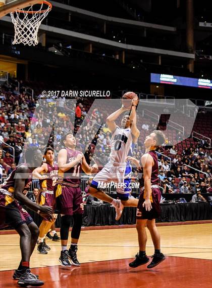 Thumbnail 3 in Salpointe Catholic vs. Shadow Mountain (AIA Dvision 4A Final) photogallery.