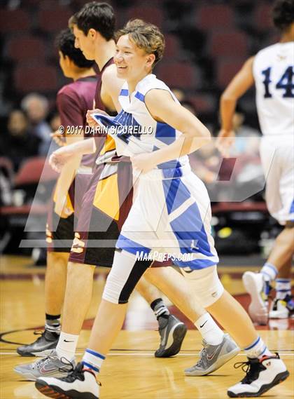 Thumbnail 3 in Salpointe Catholic vs. Shadow Mountain (AIA Dvision 4A Final) photogallery.
