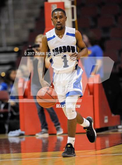 Thumbnail 2 in Salpointe Catholic vs. Shadow Mountain (AIA Dvision 4A Final) photogallery.