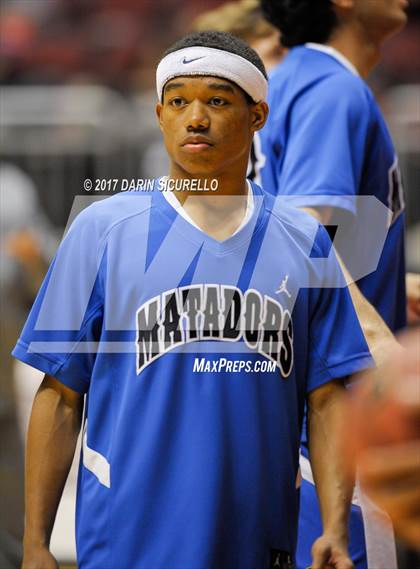 Thumbnail 3 in Salpointe Catholic vs. Shadow Mountain (AIA Dvision 4A Final) photogallery.