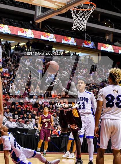 Thumbnail 3 in Salpointe Catholic vs. Shadow Mountain (AIA Dvision 4A Final) photogallery.