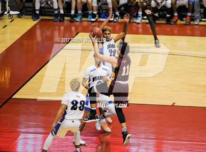 Thumbnail 1 in Salpointe Catholic vs. Shadow Mountain (AIA Dvision 4A Final) photogallery.