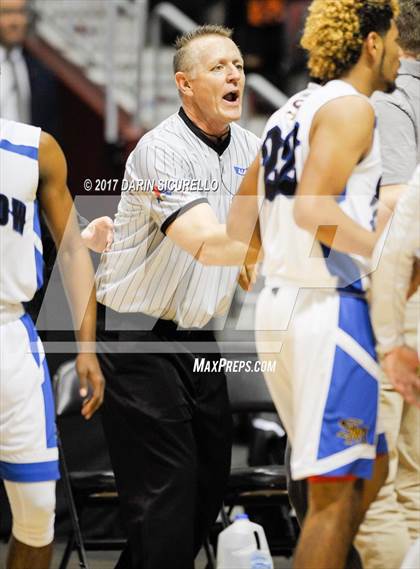 Thumbnail 2 in Salpointe Catholic vs. Shadow Mountain (AIA Dvision 4A Final) photogallery.