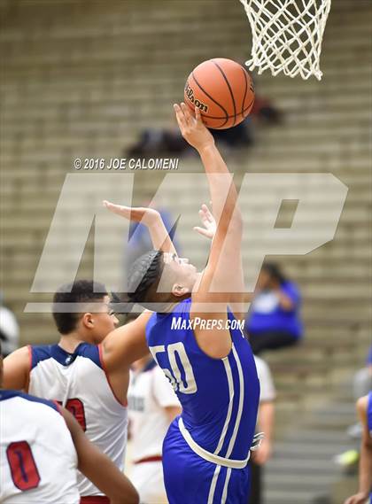 Thumbnail 2 in South San Antonio vs Cornerstone Christian (SAISD Invitational) photogallery.