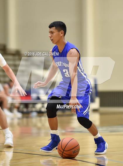 Thumbnail 1 in South San Antonio vs Cornerstone Christian (SAISD Invitational) photogallery.