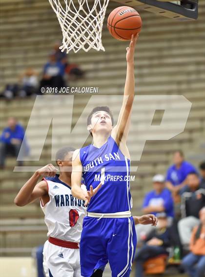 Thumbnail 1 in South San Antonio vs Cornerstone Christian (SAISD Invitational) photogallery.