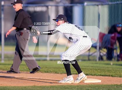 Thumbnail 1 in Early @ Peaster photogallery.