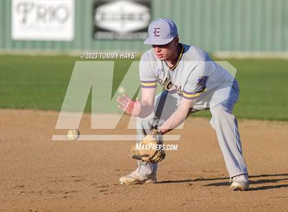 Thumbnail 3 in Early @ Peaster photogallery.