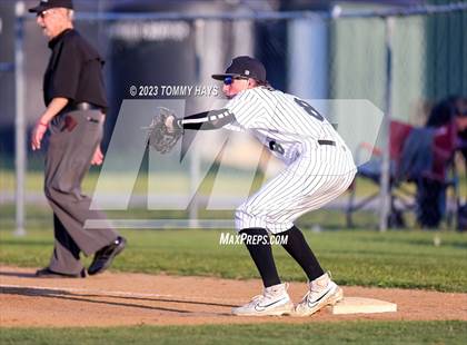 Thumbnail 2 in Early @ Peaster photogallery.