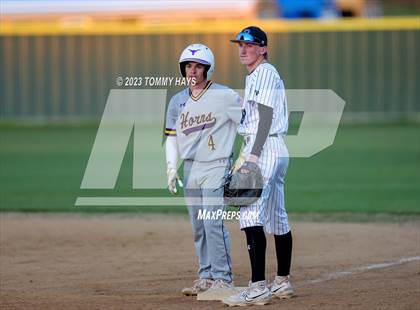 Thumbnail 1 in Early @ Peaster photogallery.