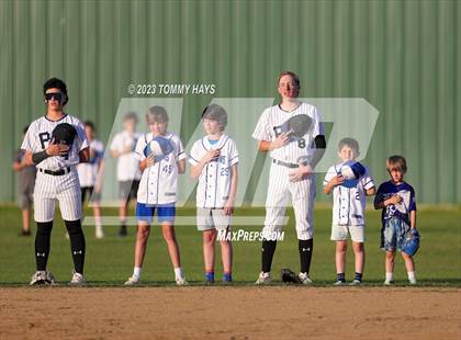 Thumbnail 3 in Early @ Peaster photogallery.