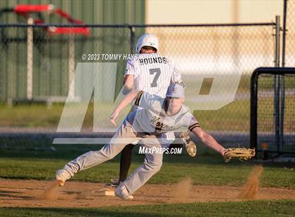 Thumbnail 1 in Early @ Peaster photogallery.