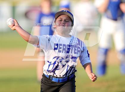 Thumbnail 2 in Early @ Peaster photogallery.