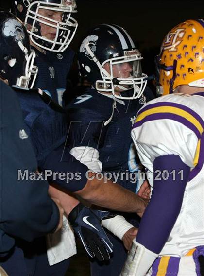 Thumbnail 3 in Mater Dei vs. Civic Memorial photogallery.