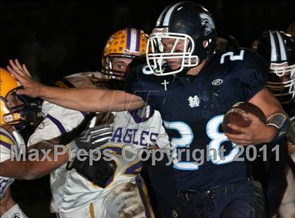 Thumbnail 3 in Mater Dei vs. Civic Memorial photogallery.
