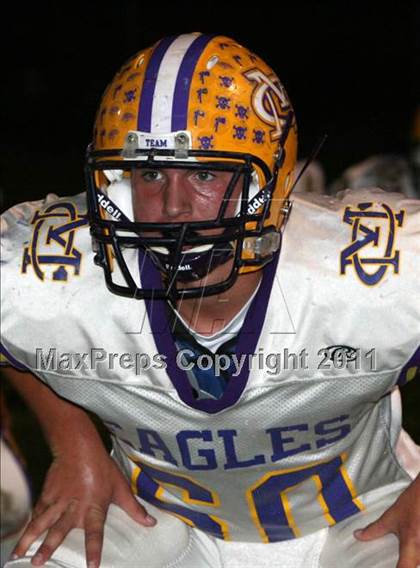 Thumbnail 2 in Mater Dei vs. Civic Memorial photogallery.