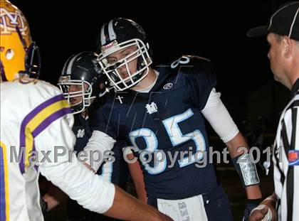 Thumbnail 1 in Mater Dei vs. Civic Memorial photogallery.