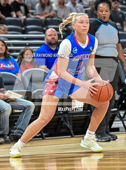 Thumbnail 2 in Indiana vs Kentucky All-Stars photogallery.