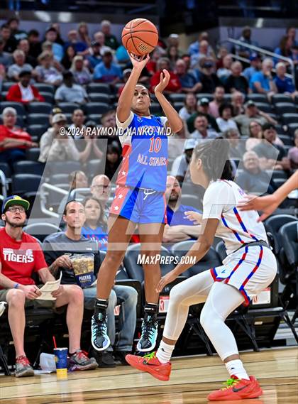 Thumbnail 3 in Indiana vs Kentucky All-Stars photogallery.