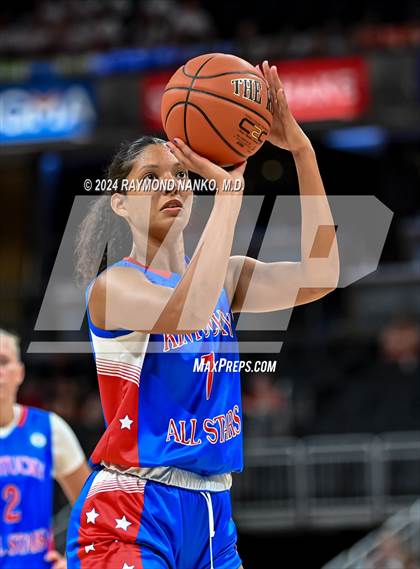 Thumbnail 2 in Indiana vs Kentucky All-Stars photogallery.