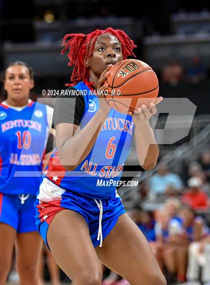 Thumbnail 2 in Indiana vs Kentucky All-Stars photogallery.