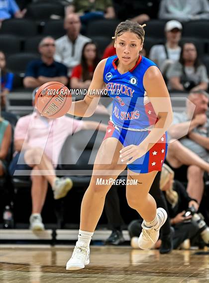 Thumbnail 2 in Indiana vs Kentucky All-Stars photogallery.