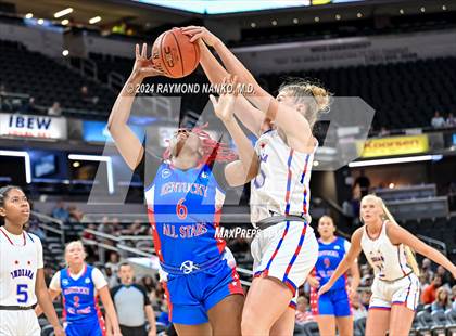Thumbnail 3 in Indiana vs Kentucky All-Stars photogallery.