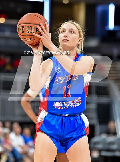 Thumbnail 3 in Indiana vs Kentucky All-Stars photogallery.
