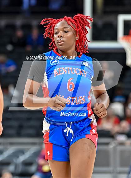 Thumbnail 2 in Indiana vs Kentucky All-Stars photogallery.