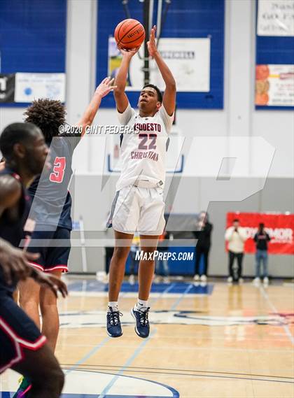 Thumbnail 1 in Coronado vs. Modesto Christian (Crush in the Valley) photogallery.