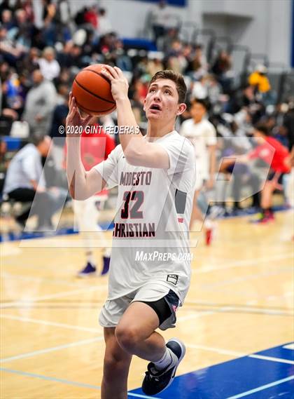 Thumbnail 1 in Coronado vs. Modesto Christian (Crush in the Valley) photogallery.
