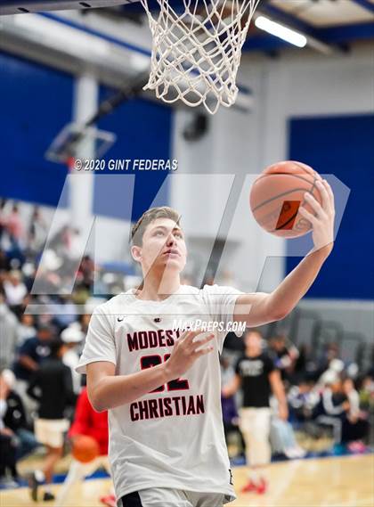 Thumbnail 1 in Coronado vs. Modesto Christian (Crush in the Valley) photogallery.