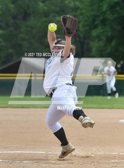 Thumbnail 2 in Baptist Prep vs Dover (AAA 3A Regional semi final) photogallery.