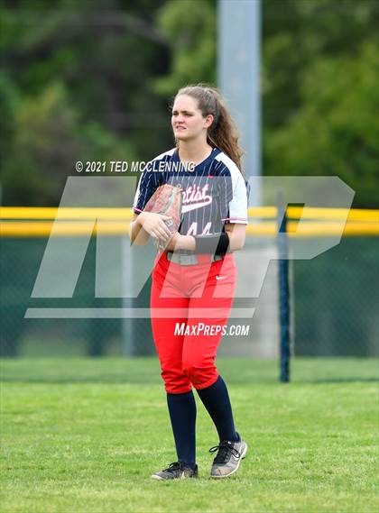 Thumbnail 2 in Baptist Prep vs Dover (AAA 3A Regional semi final) photogallery.