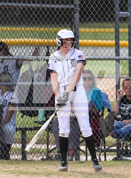 Thumbnail 3 in Baptist Prep vs Dover (AAA 3A Regional semi final) photogallery.