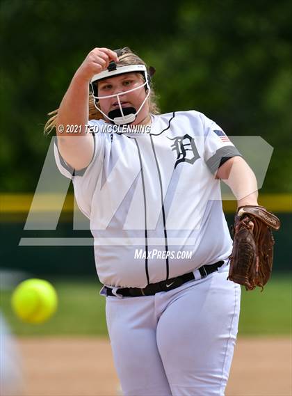Thumbnail 1 in Baptist Prep vs Dover (AAA 3A Regional semi final) photogallery.