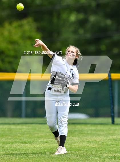 Thumbnail 3 in Baptist Prep vs Dover (AAA 3A Regional semi final) photogallery.