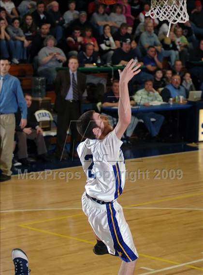 Thumbnail 1 in Muhlenberg North vs Ohio County (10th District Final) photogallery.