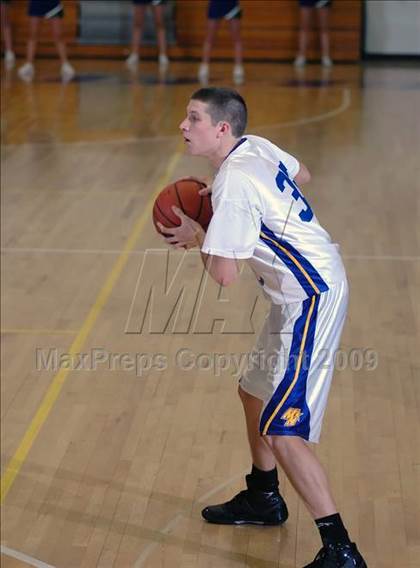 Thumbnail 1 in Muhlenberg North vs Ohio County (10th District Final) photogallery.