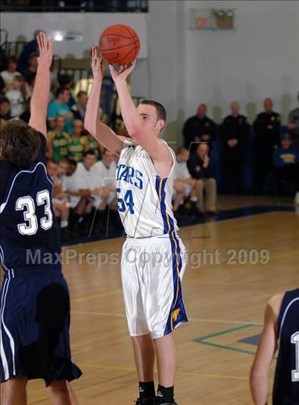 Thumbnail 1 in Muhlenberg North vs Ohio County (10th District Final) photogallery.