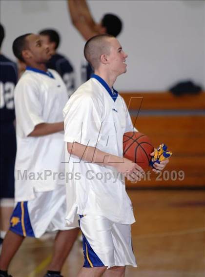 Thumbnail 3 in Muhlenberg North vs Ohio County (10th District Final) photogallery.