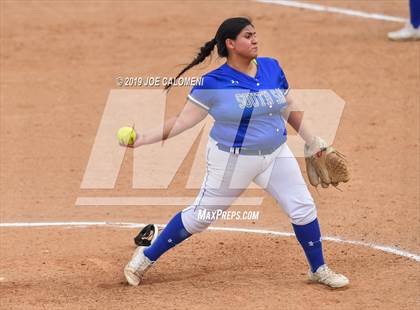 Thumbnail 1 in Taft vs  South San Antonio (NISD Softball Tournament) photogallery.