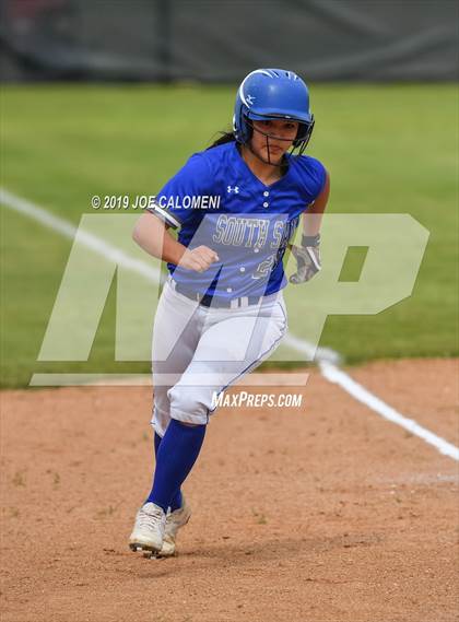 Thumbnail 1 in Taft vs  South San Antonio (NISD Softball Tournament) photogallery.