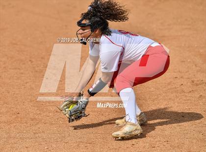 Thumbnail 1 in Taft vs  South San Antonio (NISD Softball Tournament) photogallery.