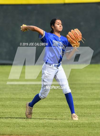 Thumbnail 1 in Taft vs  South San Antonio (NISD Softball Tournament) photogallery.