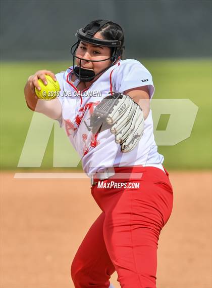 Thumbnail 1 in Taft vs  South San Antonio (NISD Softball Tournament) photogallery.